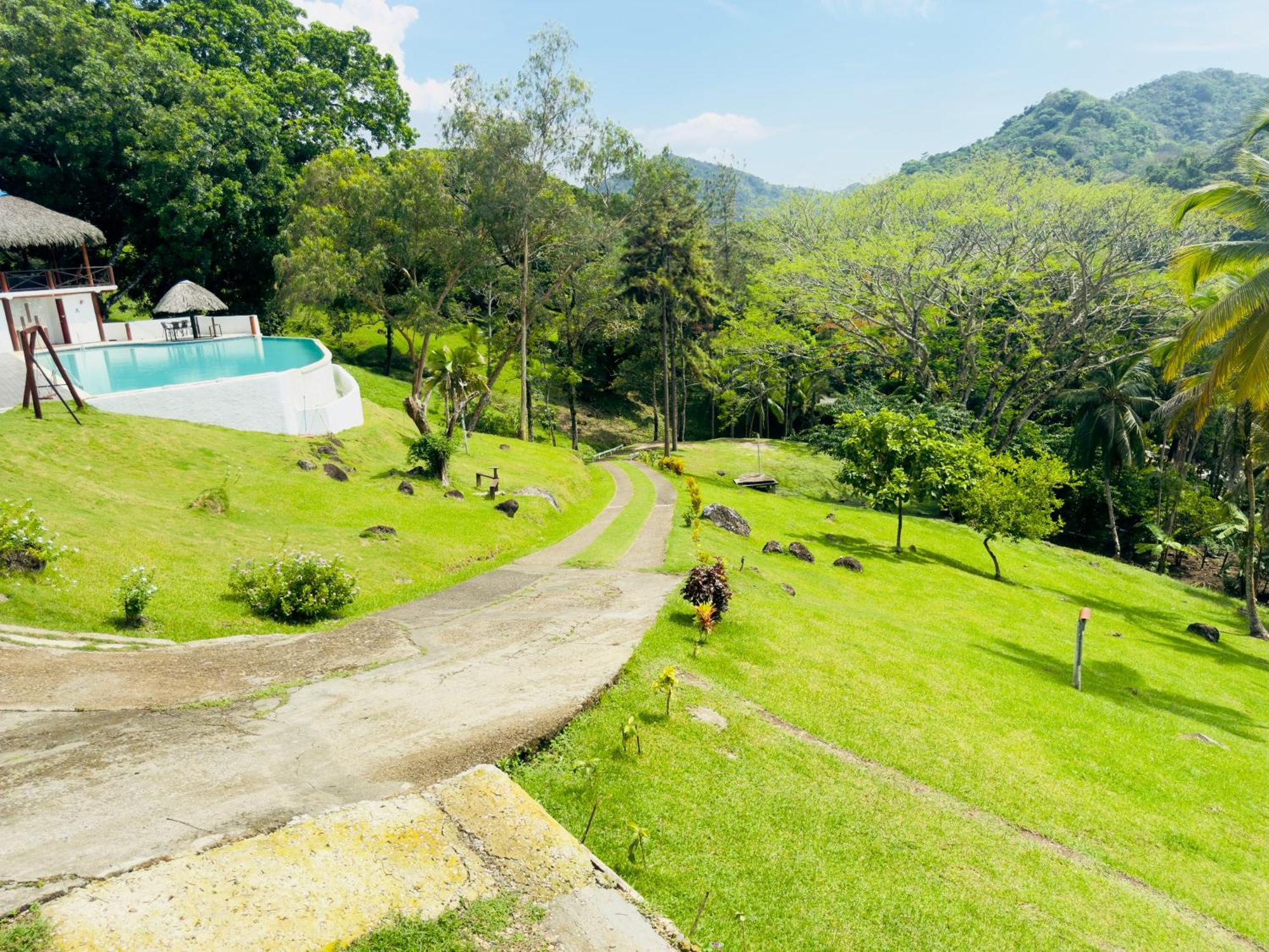 Ranchos De Chalia Panama Hotel Portobelo Exterior photo